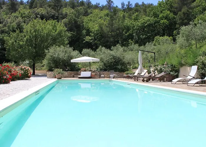 Torre Del Falco 컨트리하우스 스폴레토