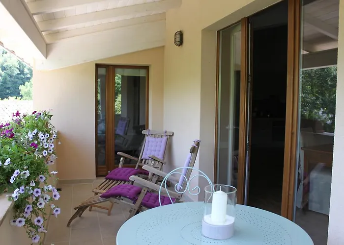 Torre Del Falco 컨트리하우스 *