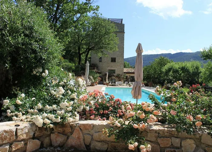 Torre Del Falco 컨트리하우스 스폴레토