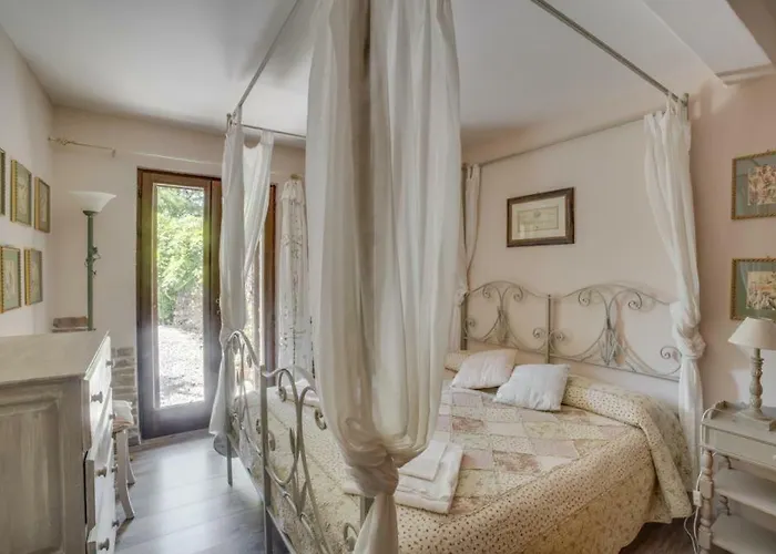 Torre Del Falco 스폴레토