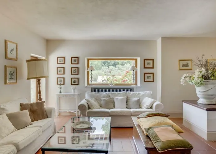 Torre Del Falco 컨트리하우스 *